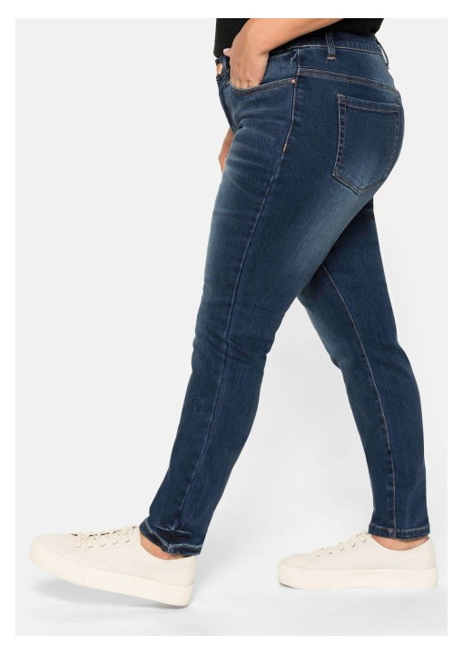 Sheego džinsai su kūno formavimo šortukais