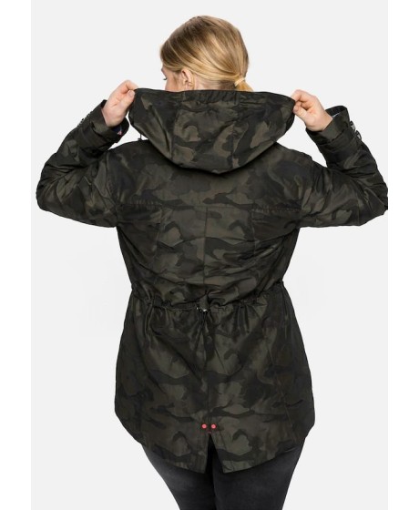 Atspari vandeliui Sheego striukė su gobtuvu