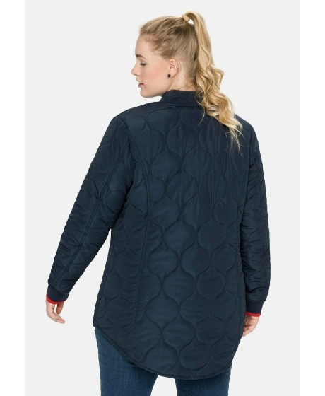 Dygsniuota Sheego striukė