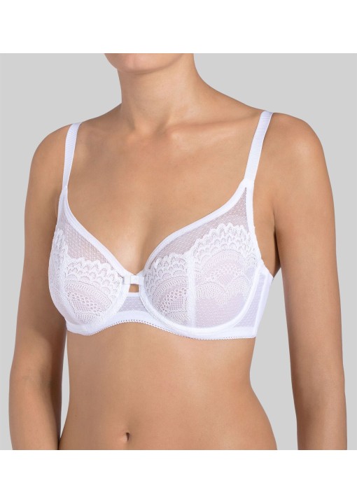 Triumph Beauty-Full Darling W02