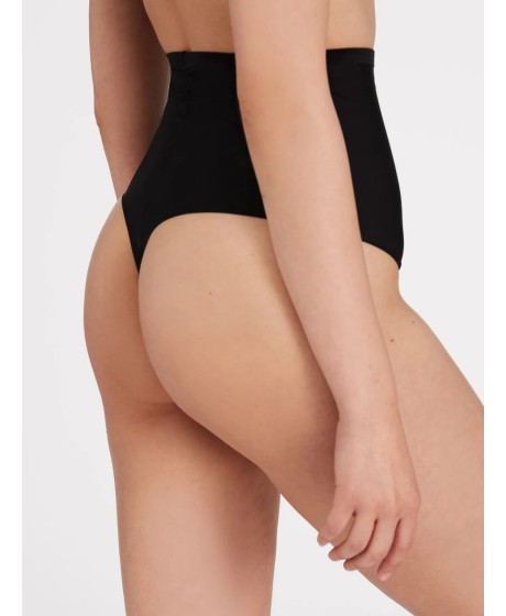 Triumph Shape Smart Highwaist String