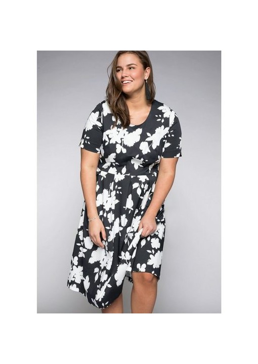 Sheego medvilnės suknelė su kūną formuojančiu apatiniu