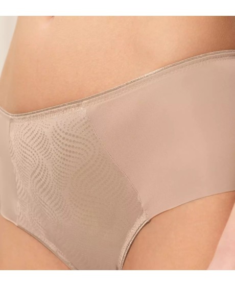 Triumph Essential Minimizer Hipster 7688