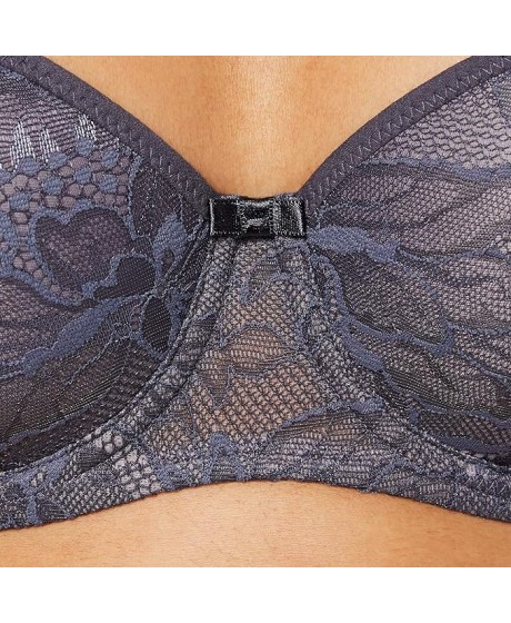 Triumph Amourette Charm WHP02