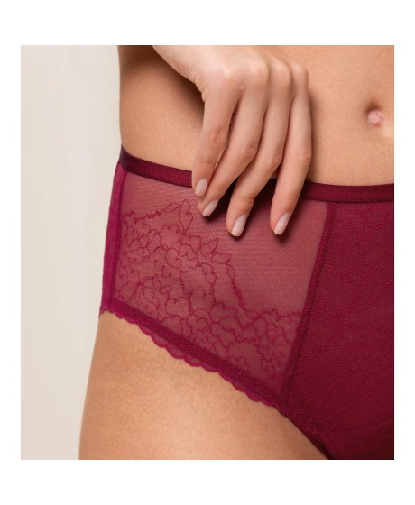 Triumph Mirage Spotlight Maxi