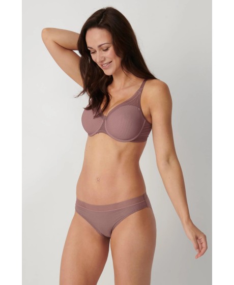 Triumph Infinite Sensation W01