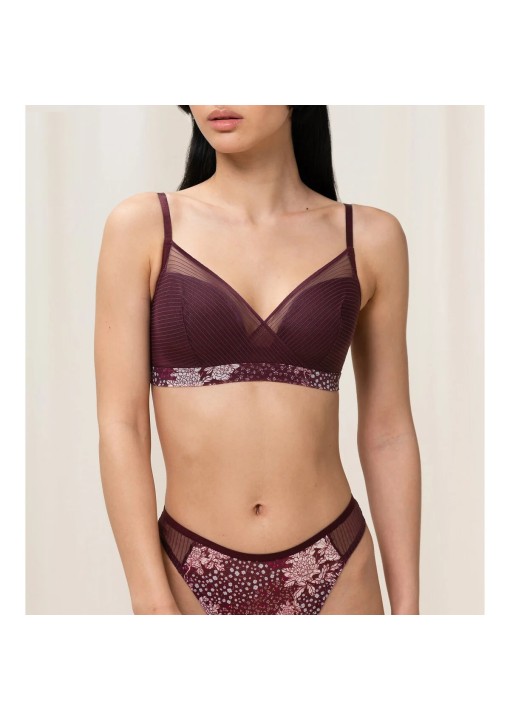 Triumph Lavish Spotlight P