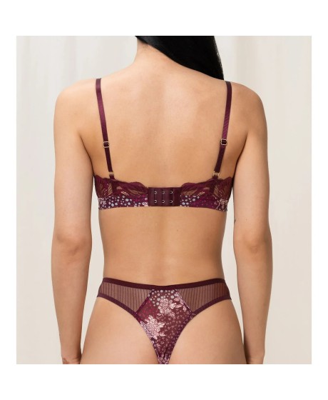 Triumph Lavish Spotlight P