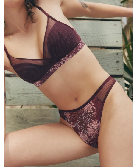 Triumph Lavish Spotlight High Waist Thong