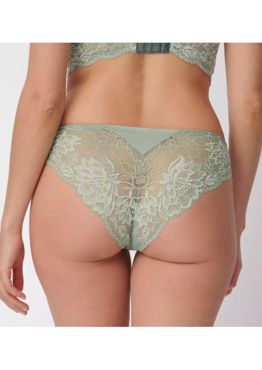 Triumph Amourette Charm Pure Brazilian