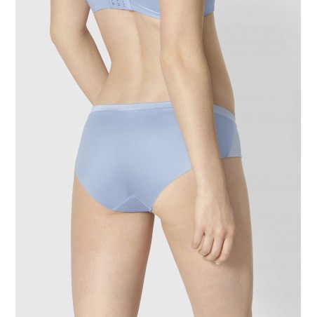 TRIUMPH BODY MAKE-UP SOFT TOUCH TAI EX