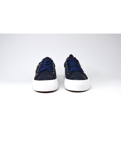 Eko-odos Joe Browns laisvalaikio bateliai