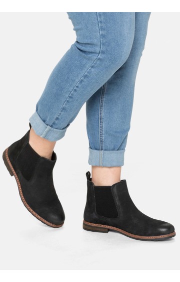 Natūralios verstos odos Sheego pusbačiai