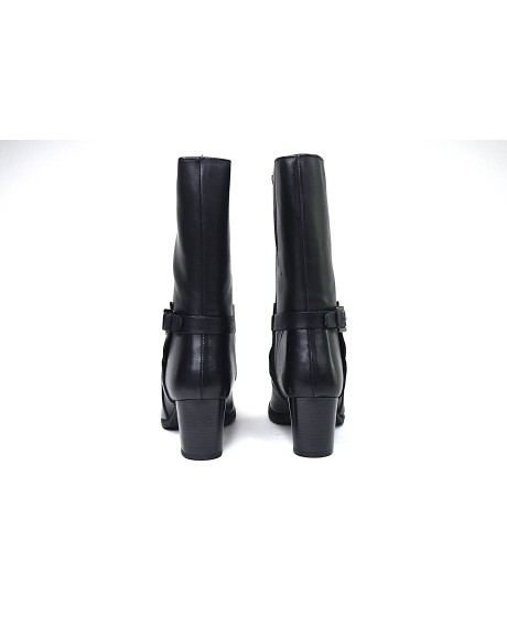 Natūralios odos Sheego aulinukai