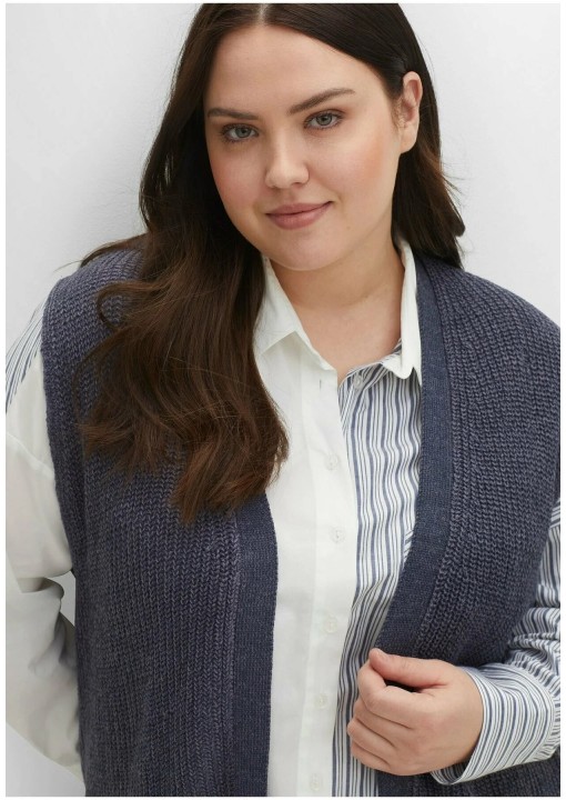 Megzta Sheego liemenė