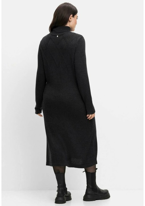 Tiesaus silueto Sheego megzta suknelė su kašmyru