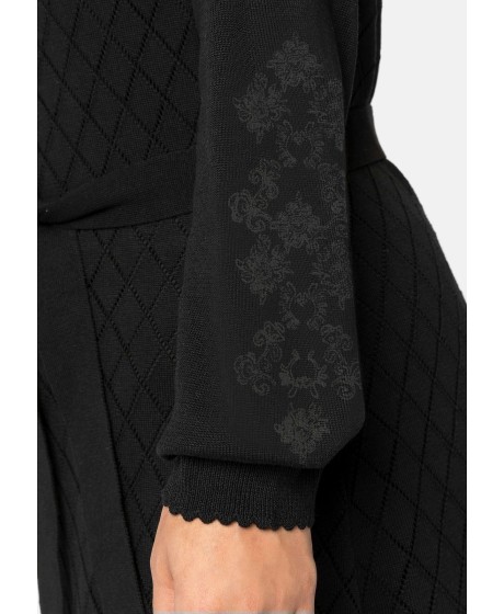 Raštuoto mezgimo Sheego suknelė