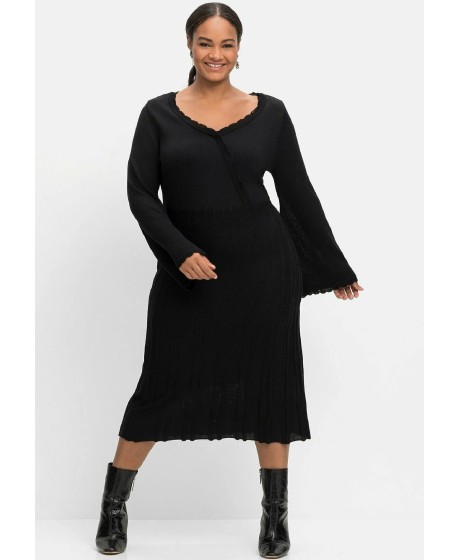 Megzta Sheego suknelė gilia V formos iškirpte