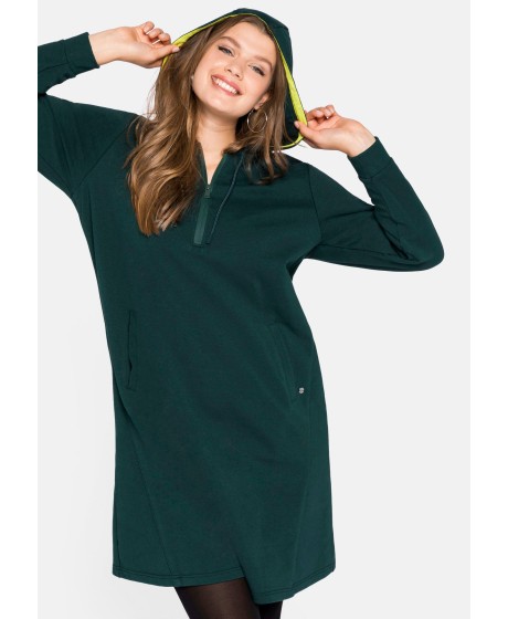 Sportinio stiliaus Sheego suknelė su gobtuvu