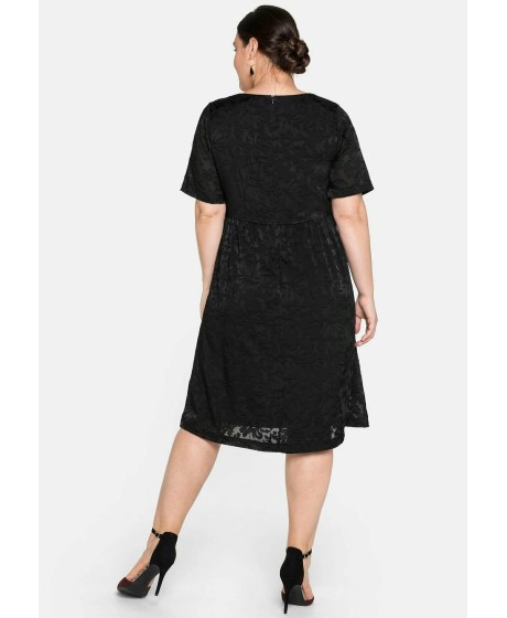 Puošni Sheego suknelė V formos iškirpte