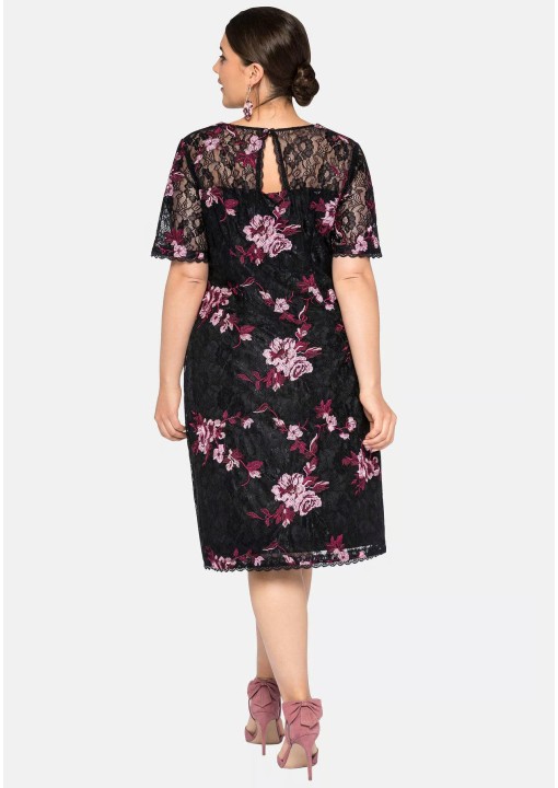 Sheego nėrinių suknelė su pamušalu