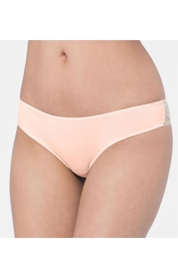 Triumph Lovely Micro Brazilian String