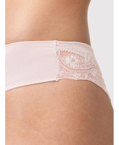 Triumph Lovely Micro Brazilian String