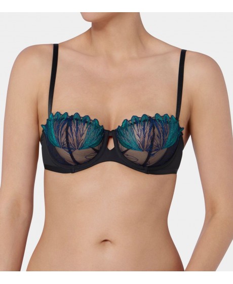 TRIUMPH SPLENDID ESSENCE WH