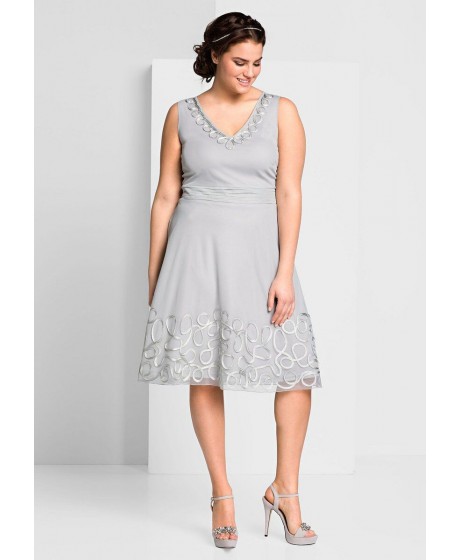 SHEEGO kokteilinė suknelė