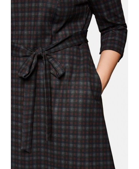 Languota Sheego suknelė su šoninėmis kišenėmis