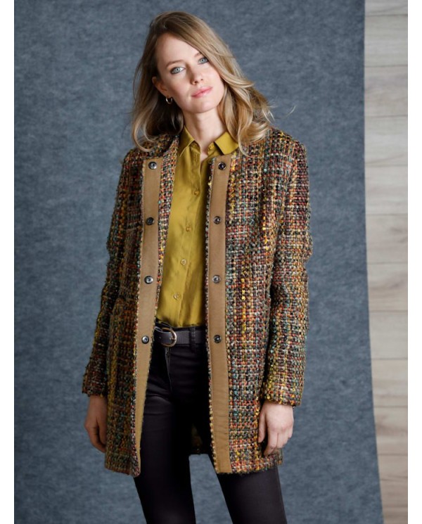 Trumpas klasikinio stiliaus puspaltis MONA