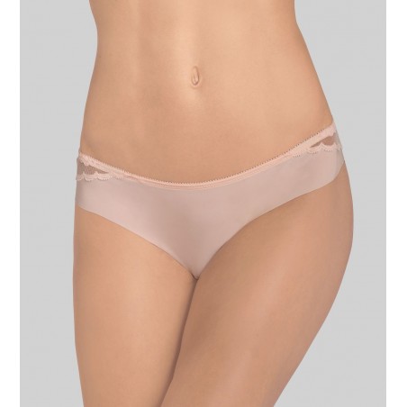 TRIUMPH Amourette Spotlight Brazilian