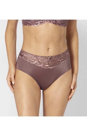 TRIUMPH Modern Finesse Maxi