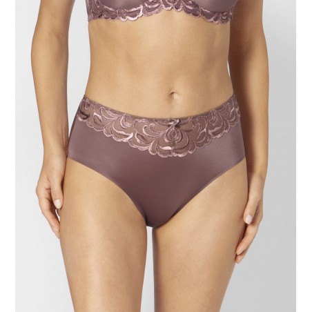 TRIUMPH Modern Finesse Maxi