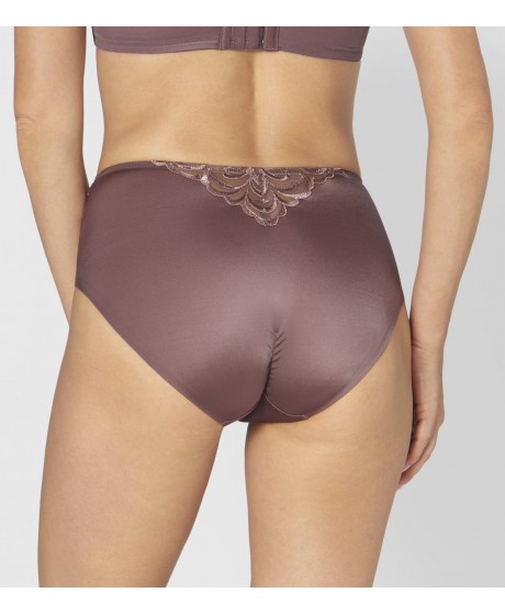 TRIUMPH Modern Finesse Maxi