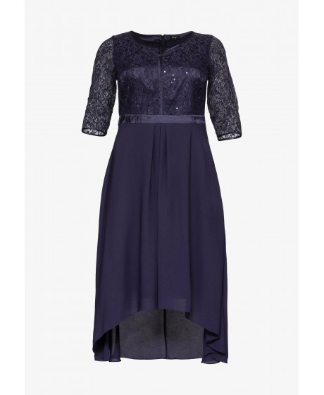 Moteriška ir elegantiška Sheego suknelė