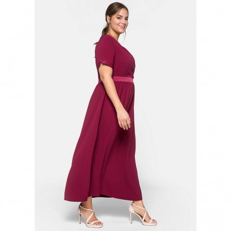 Ilga Sheego krepo suknelė su pamušalu