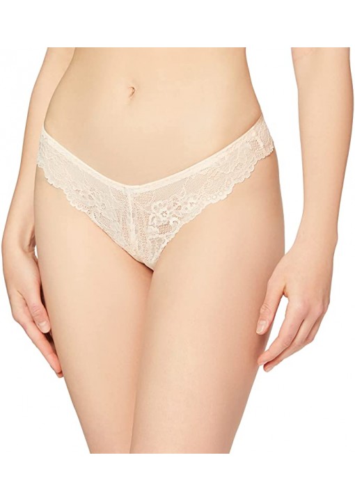 TRIUMPH TEMPTING LACE BRAZILIAN STRING