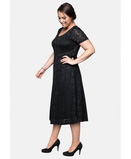 Sheego nėrinių suknelė su figūrą formuojančiu apatiniu