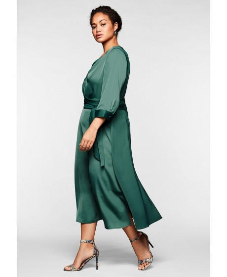 Elegantiška Sheego satino suknelė