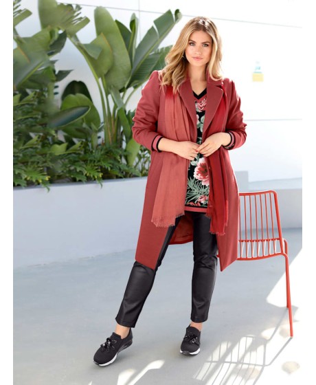 Sara Lindholm paltas