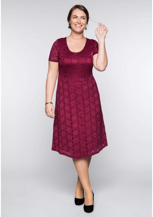 Sheego nėrinių suknelė su figūrą formuojančiu apatiniu